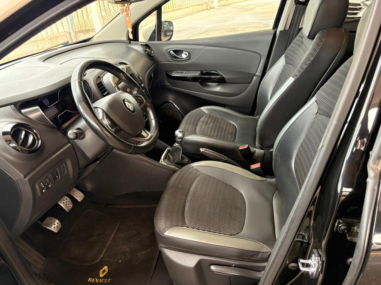 Renault Captur dCi 8V 90 CV Start&Stop Energy Hypnotic
