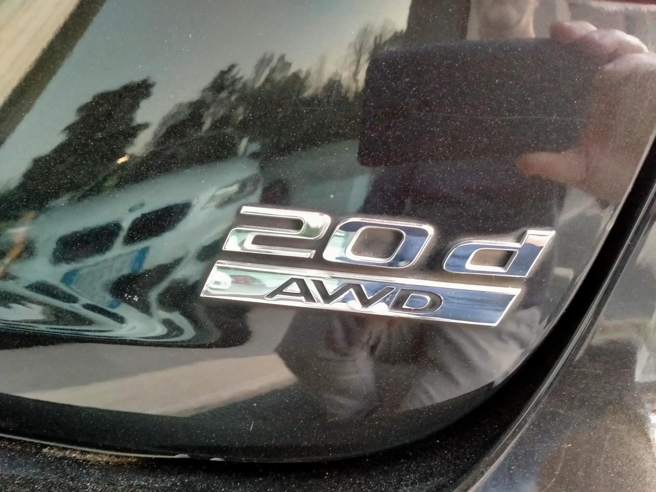 Jaguar XF 2.0D i4 180CV AWD PORTFOLIO MODEL YEAR 2019 MERIDIAN DIGITAL SOUND SYSTEM 380W