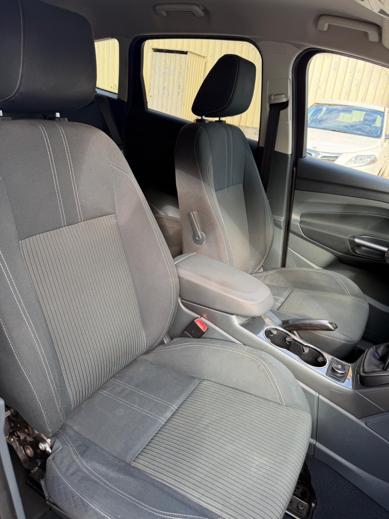Ford C-Max 1.6 TDCi 115CV Titanium