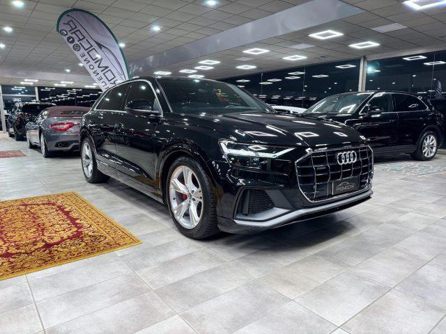 AUDI Q8 50 TDI 286 CV QUATTRO TIPTRONIC SPORT *UNIPROP*