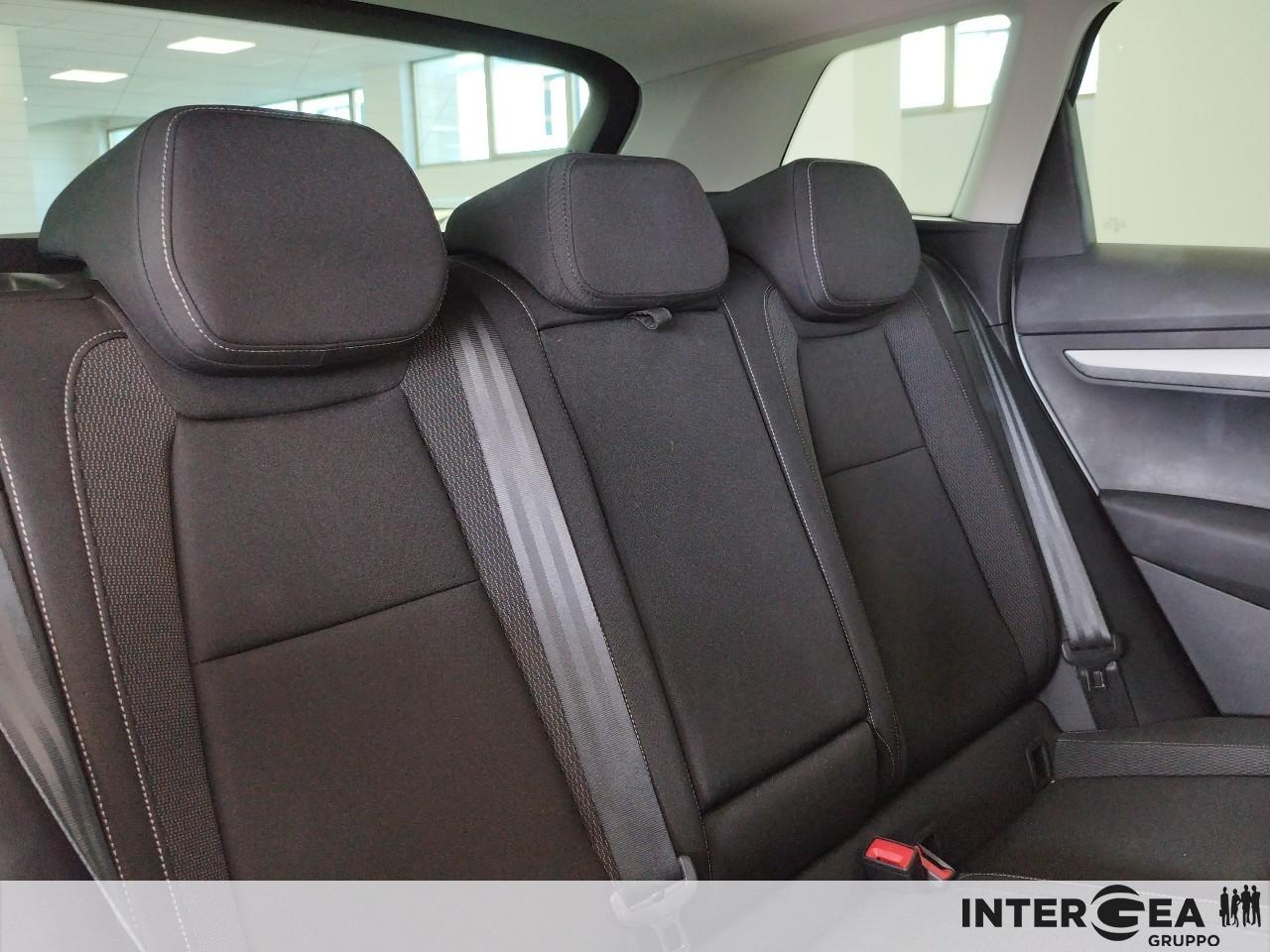 SKODA Karoq 2.0 tdi evo Selection 115cv