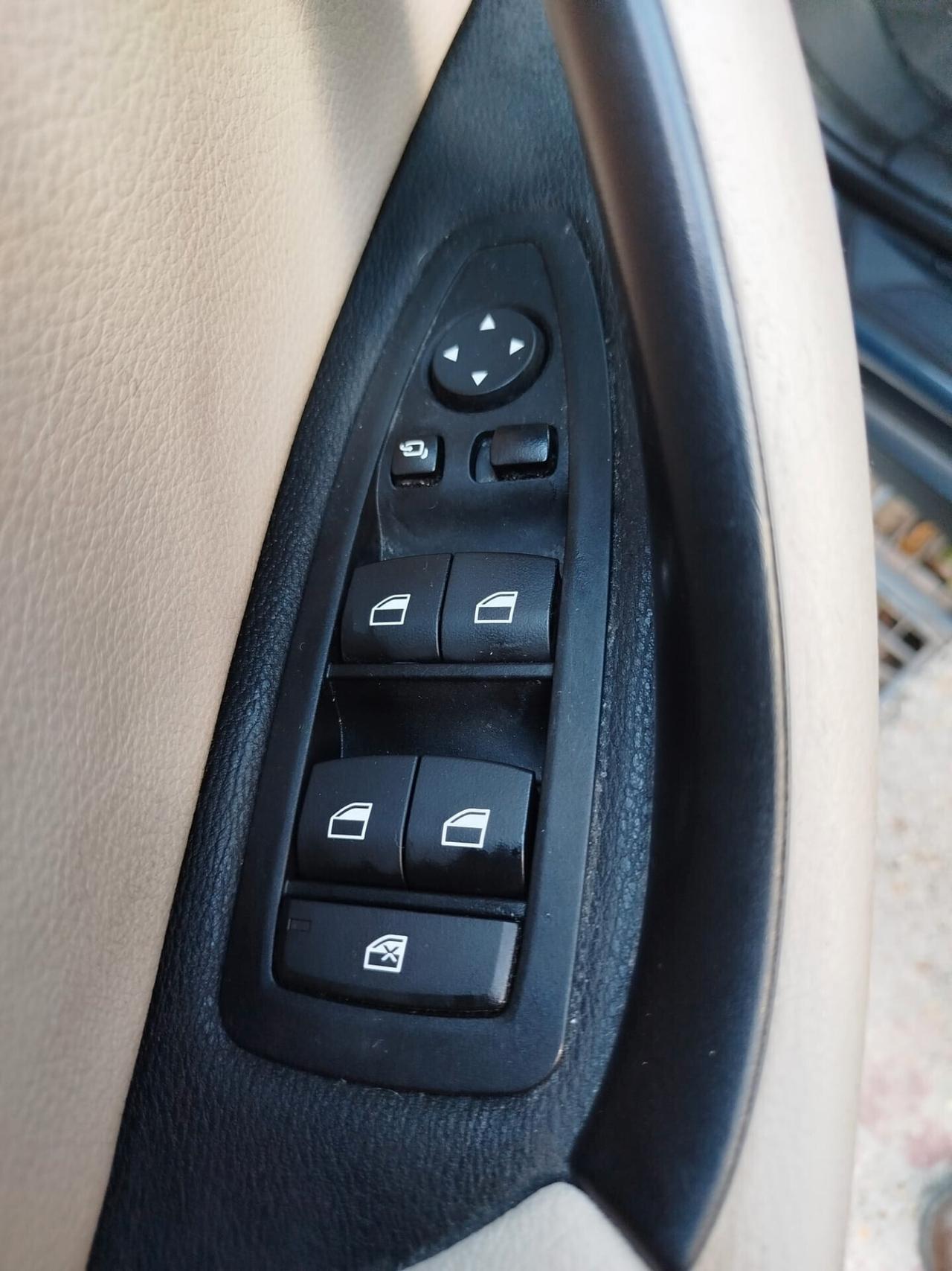 BMW X1 20d Sport UNIPRO' CRONO TAGLIANDI *PREZZO VERO*