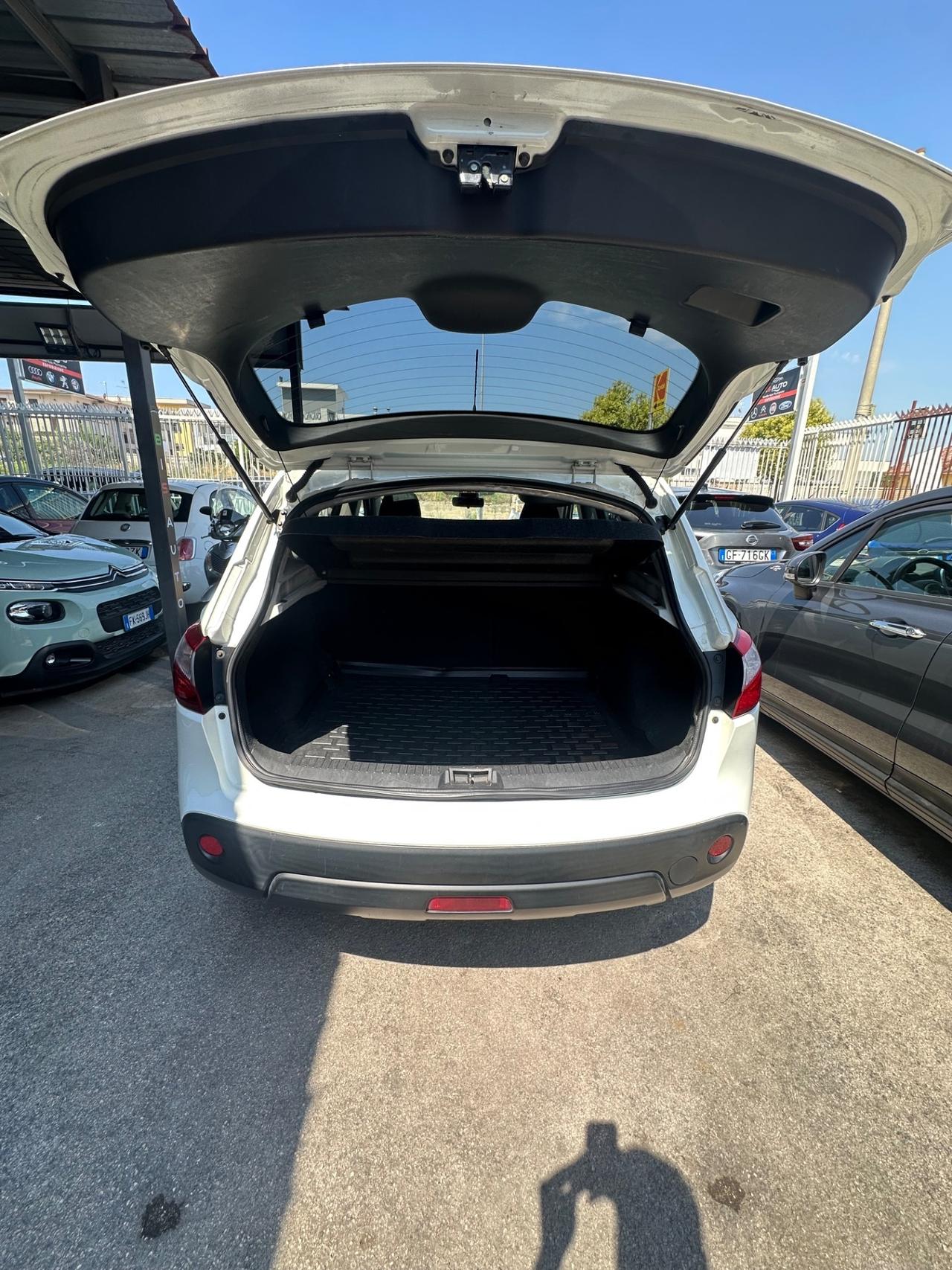 Nissan Qashqai 2.0 dCi DPF n-tec