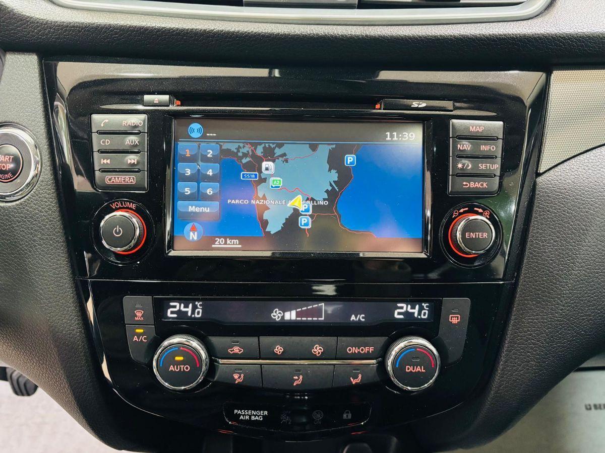 Nissan Qashqai 1.5 dCi 110cv N-Connecta Facelift Tetto Navi