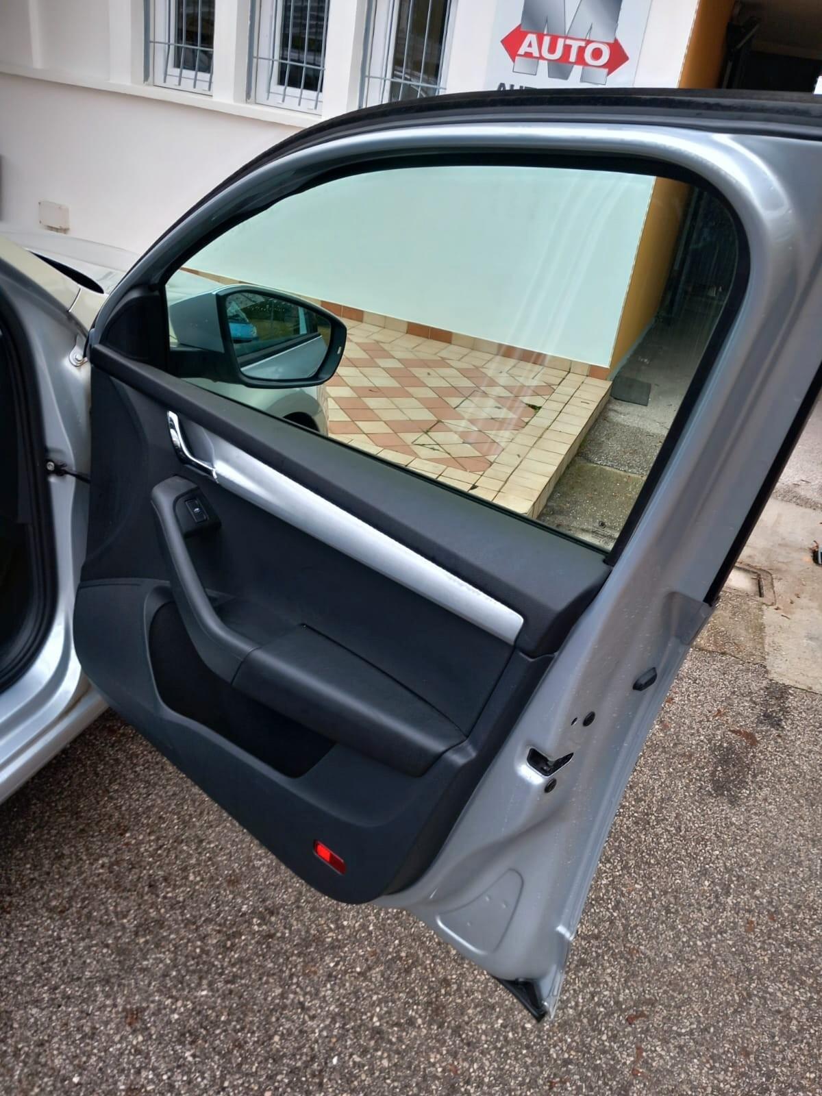 Skoda Octavia 1.6 TDI SCR 115 CV DSG Wagon Style