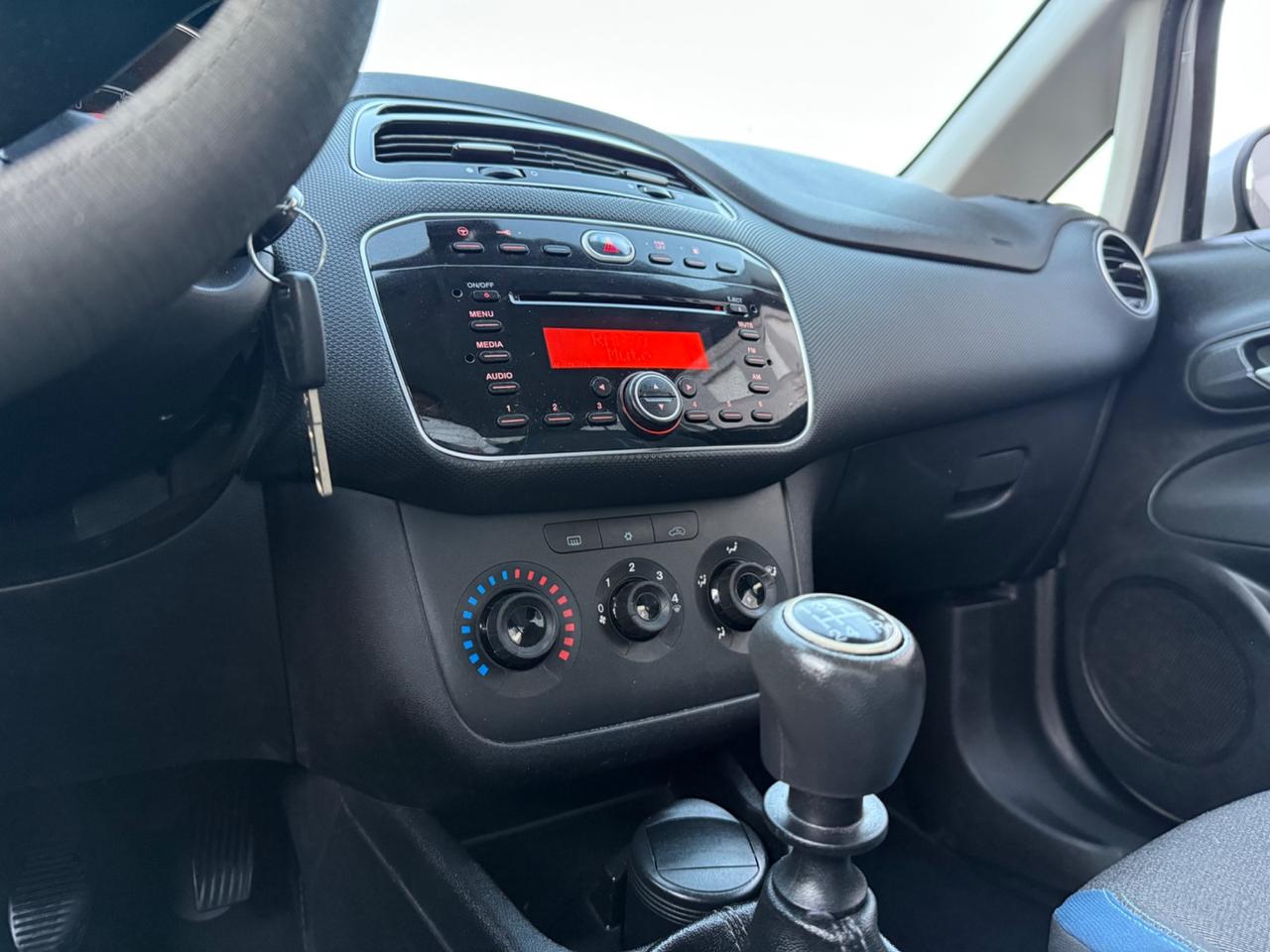 Fiat Punto Easy 1.4benz5 porte Natural Power Street Immacolata