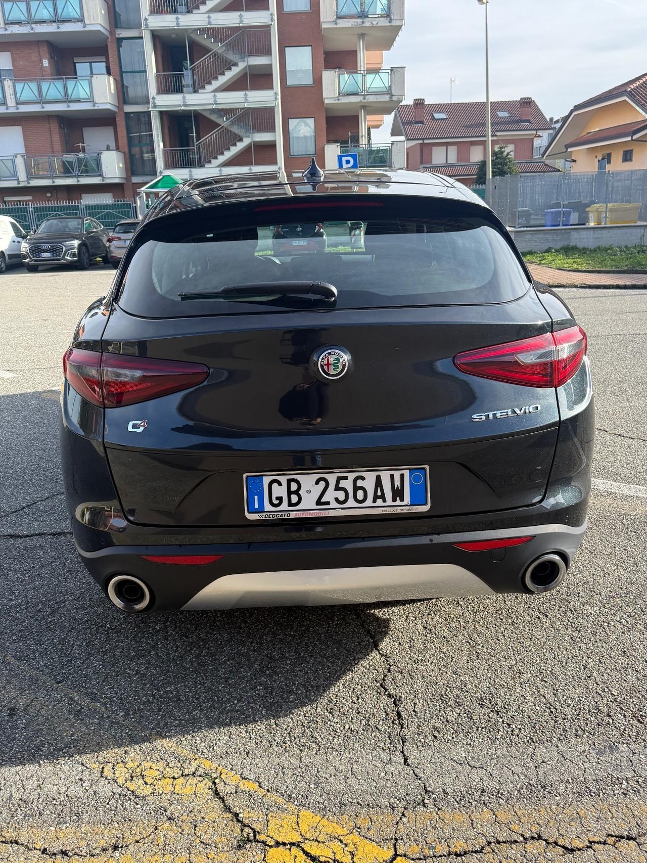 Alfa Romeo Stelvio 2.2 Turbodiesel 190 CV AT8 Q4 Business