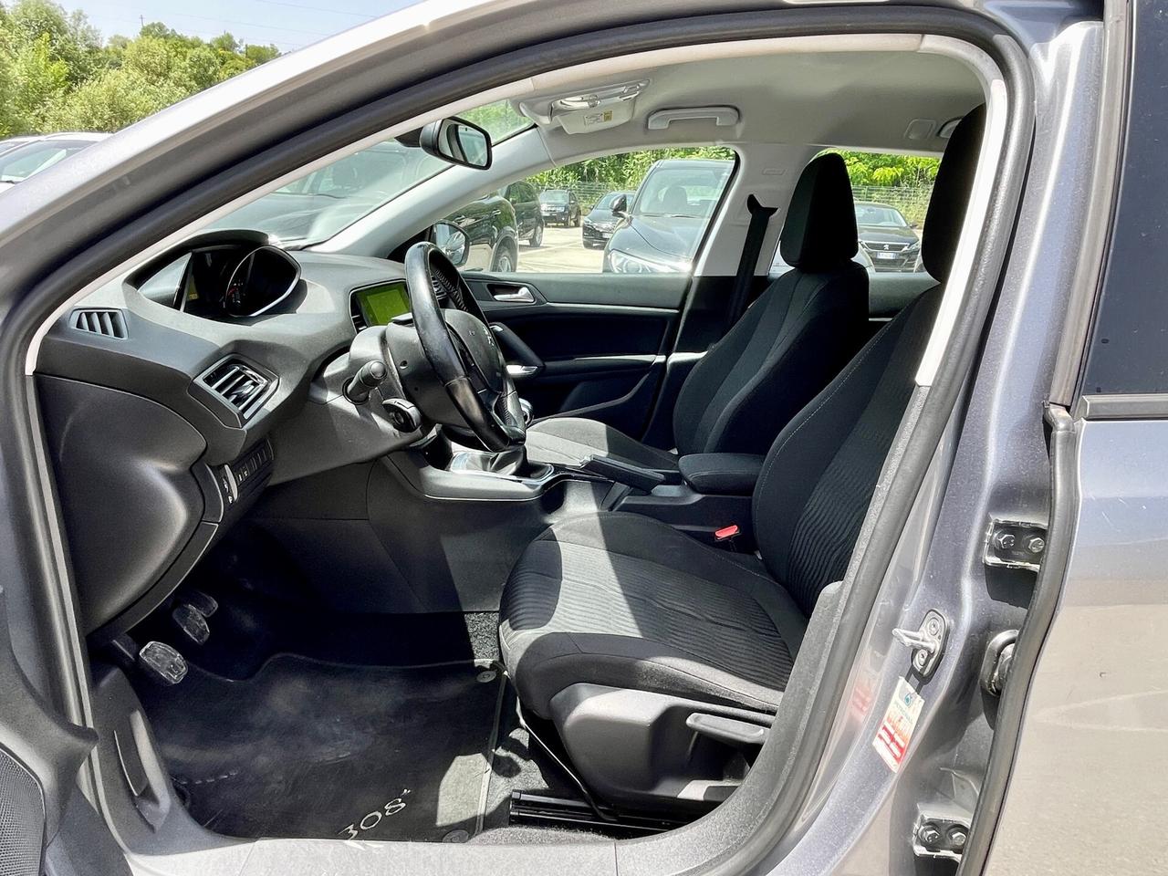 Peugeot 308 1.6 HDI 120CV 6M 12-2016