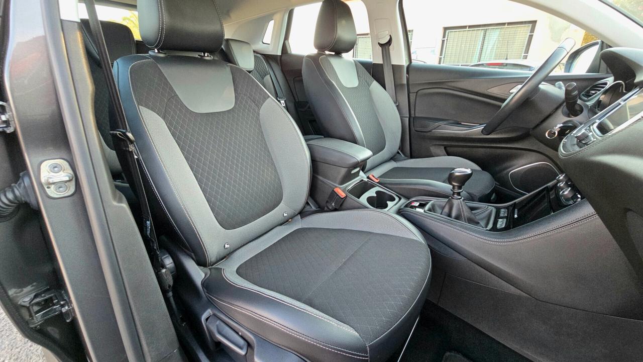 Opel Grandland X 1.5 diesel Ecotec Start&Stop Business