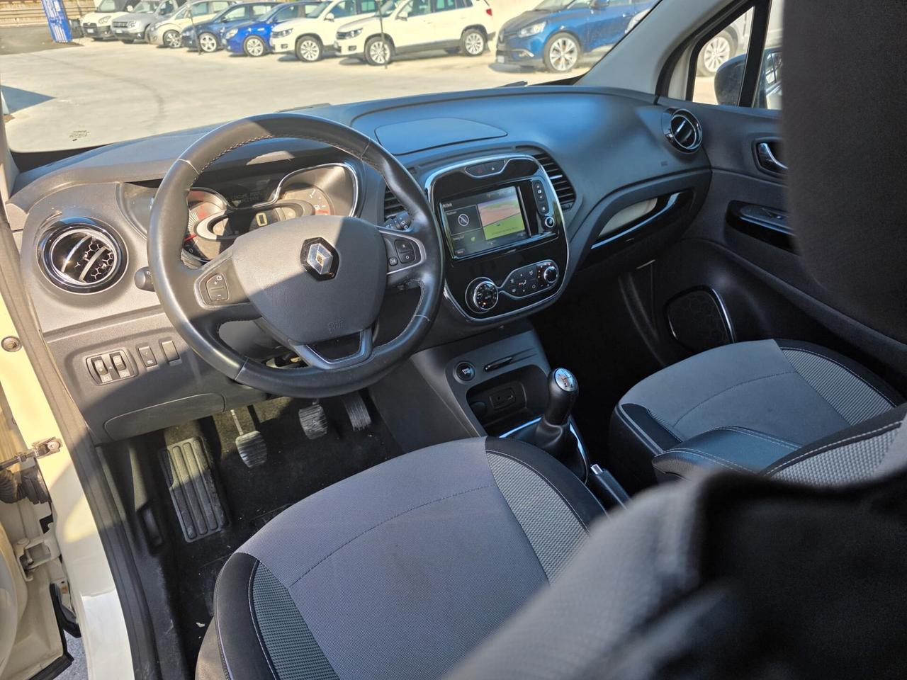 Renault Captur dCi 8V 90 CV EDC Start&Stop Energy Intens
