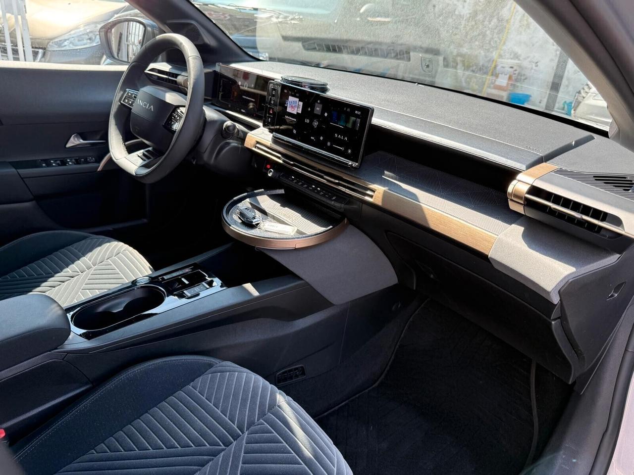 LANCIA YPSILON 2025 Hybrid AUTOMATICA LX 18.000 KM