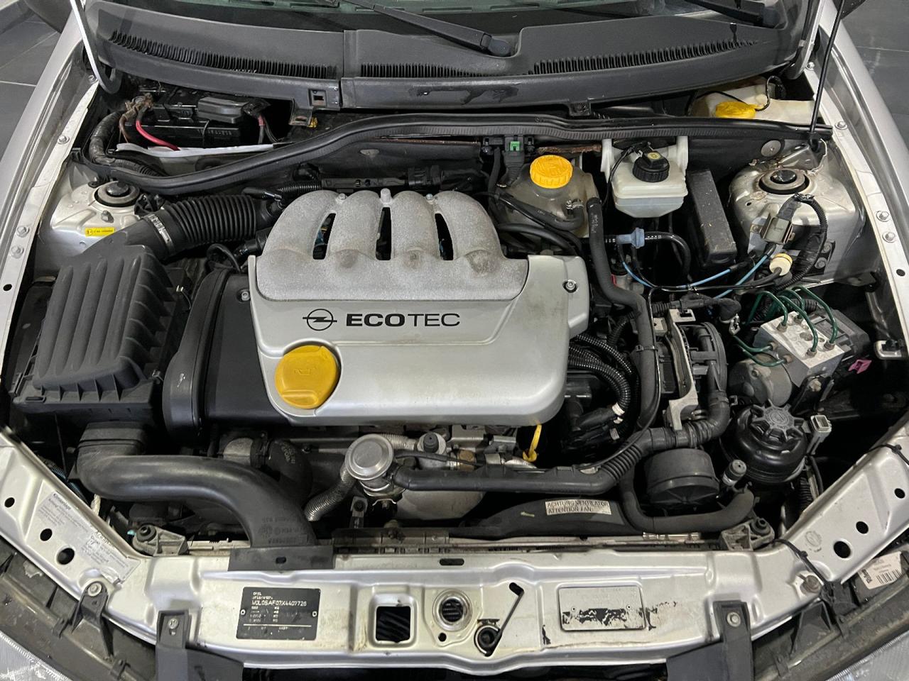 Opel Tigra 1.4i 16V cat