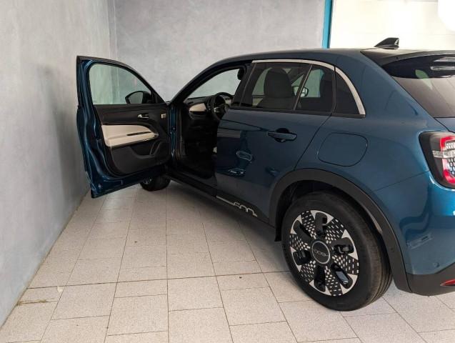 Fiat 600e 1.2 hybrid La Prima 110cv auto
