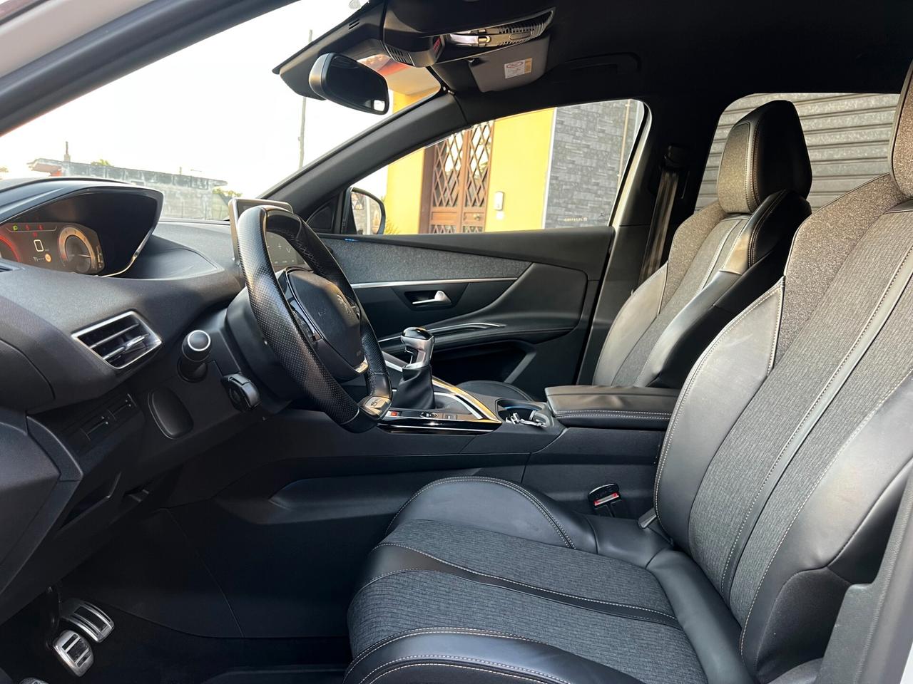 Peugeot 3008 BlueHDi 130 GT LINE- FULL