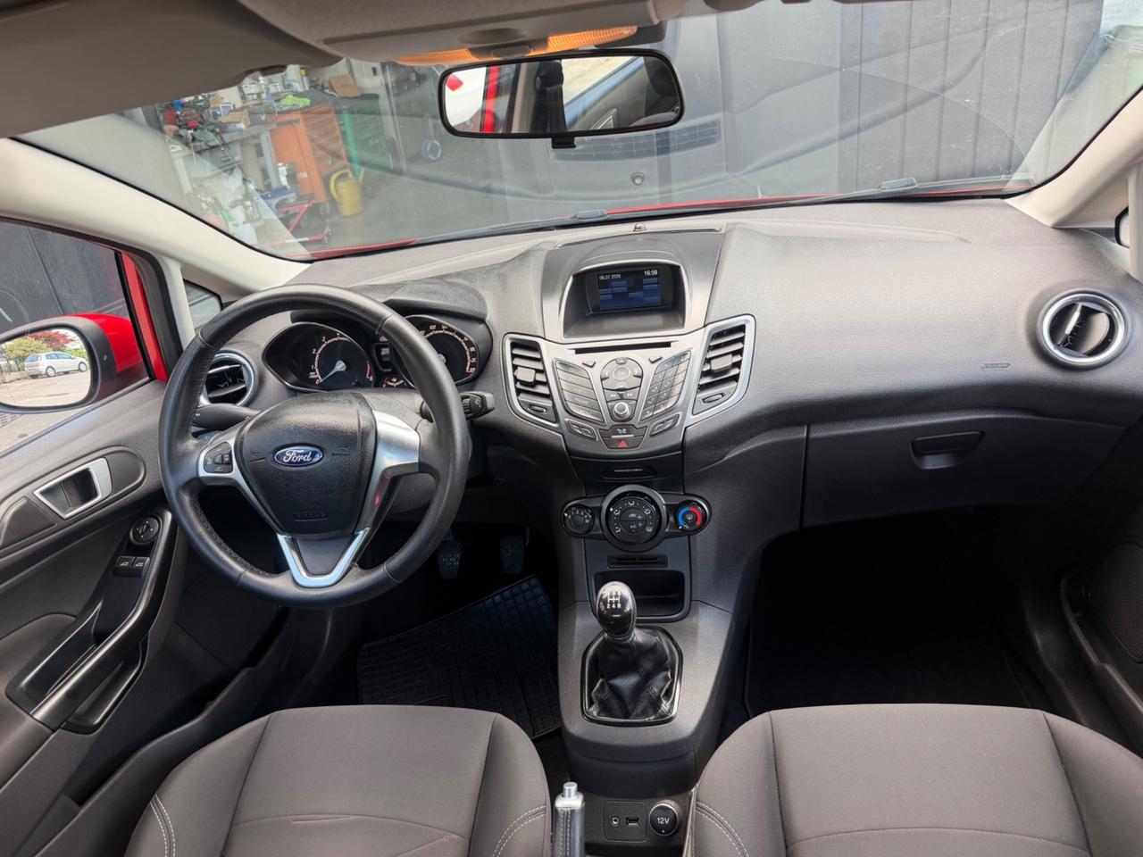Ford Fiesta 1.2 60CV 5 porte Titanium