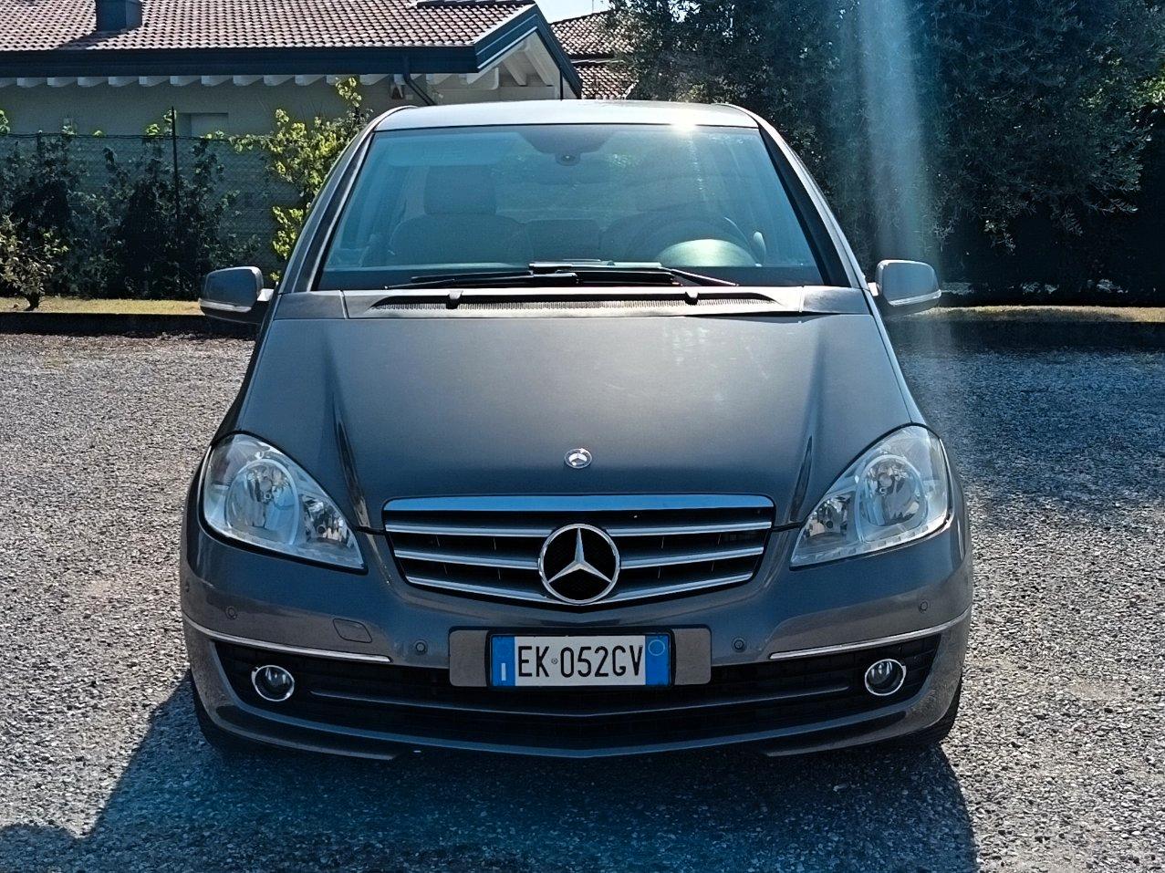 Mercedes A 160 BlueEfficiency Elegance