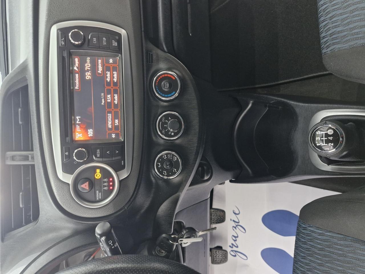 TOYOTA YARIS 1.0 BENZINA 69CV X NEOPATENTATI