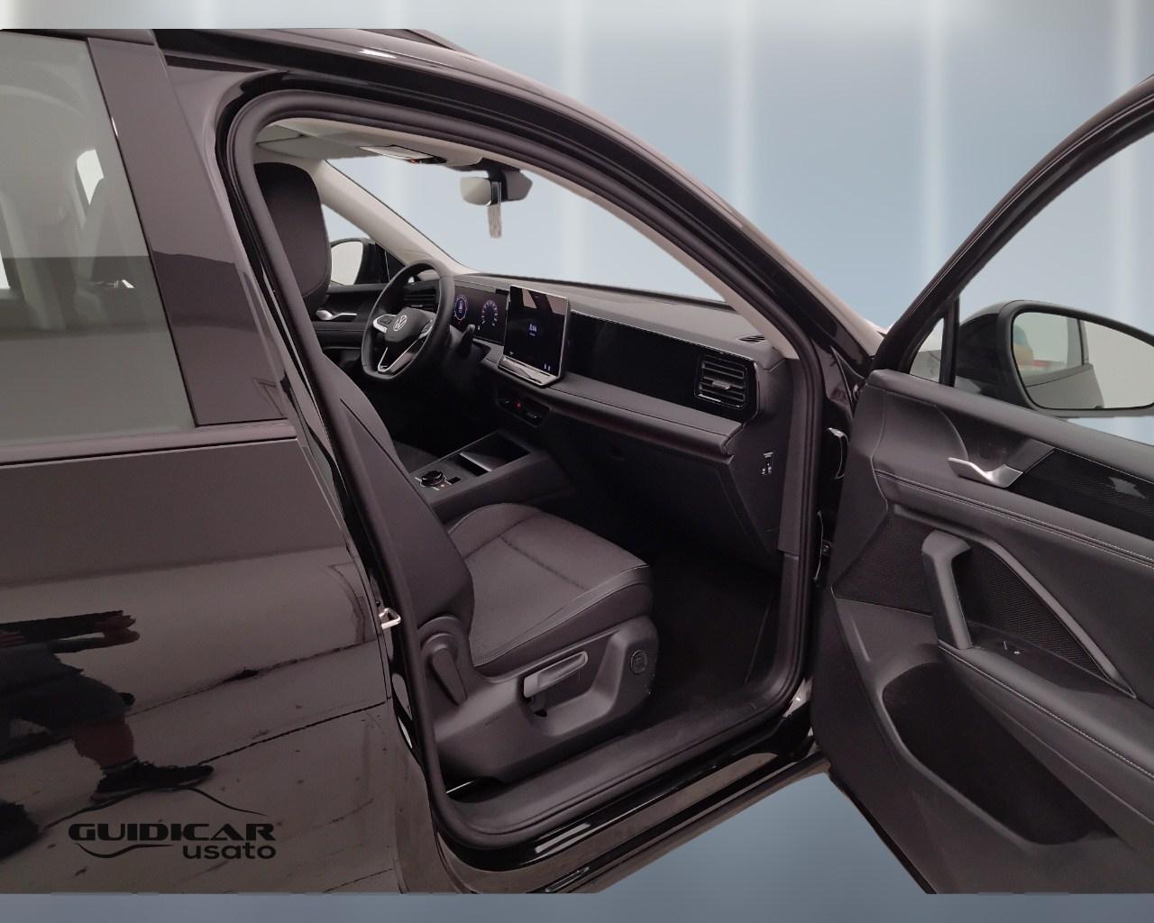 VOLKSWAGEN Tiguan III 2024 - Tiguan 2.0 tdi Life 150cv dsg