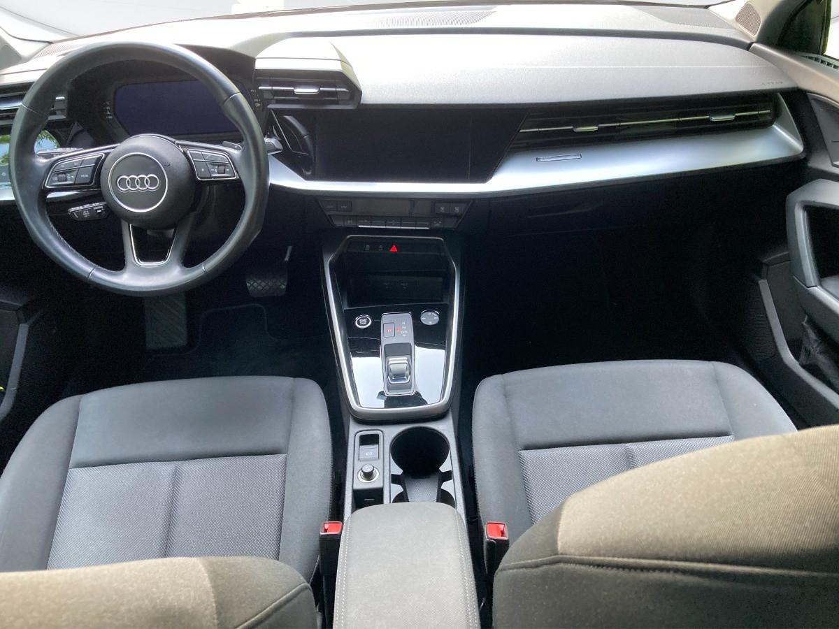 AUDI A3 Sportback 30 2.0 tdi Business s-tronic