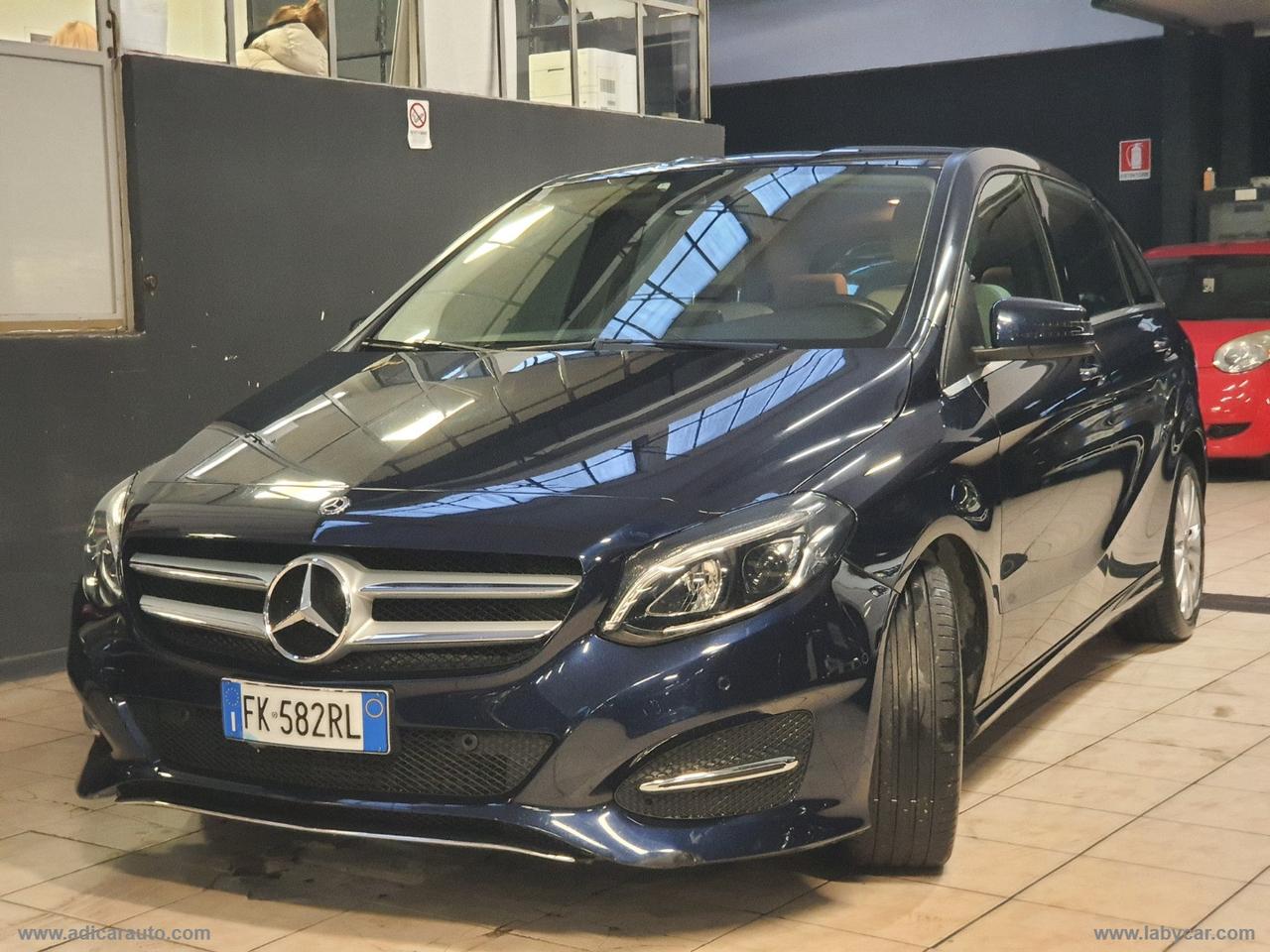 MERCEDES-BENZ B 180 d Automatic Premium
