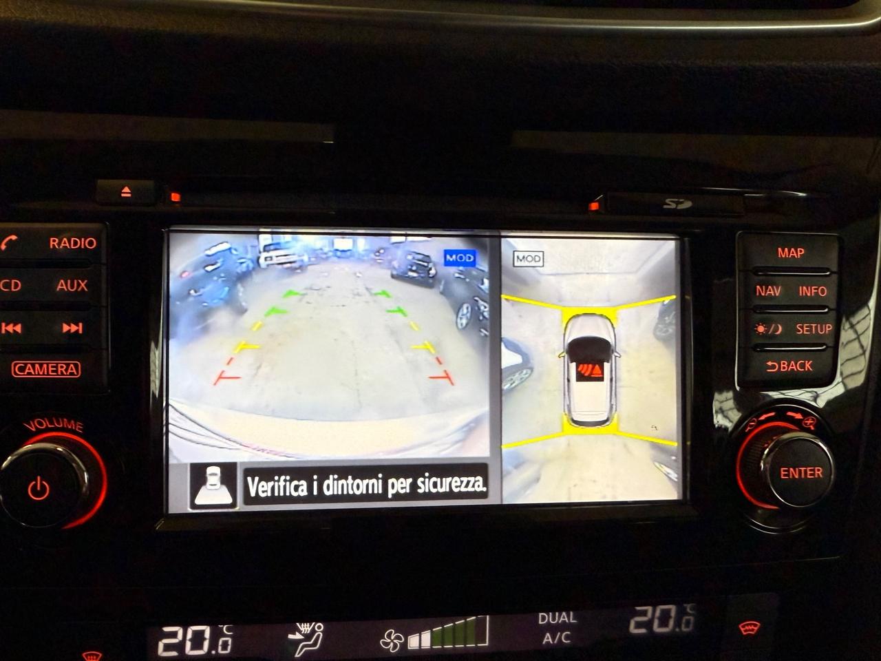 Nissan Qashqai 1.5 dCi N-Connecta
