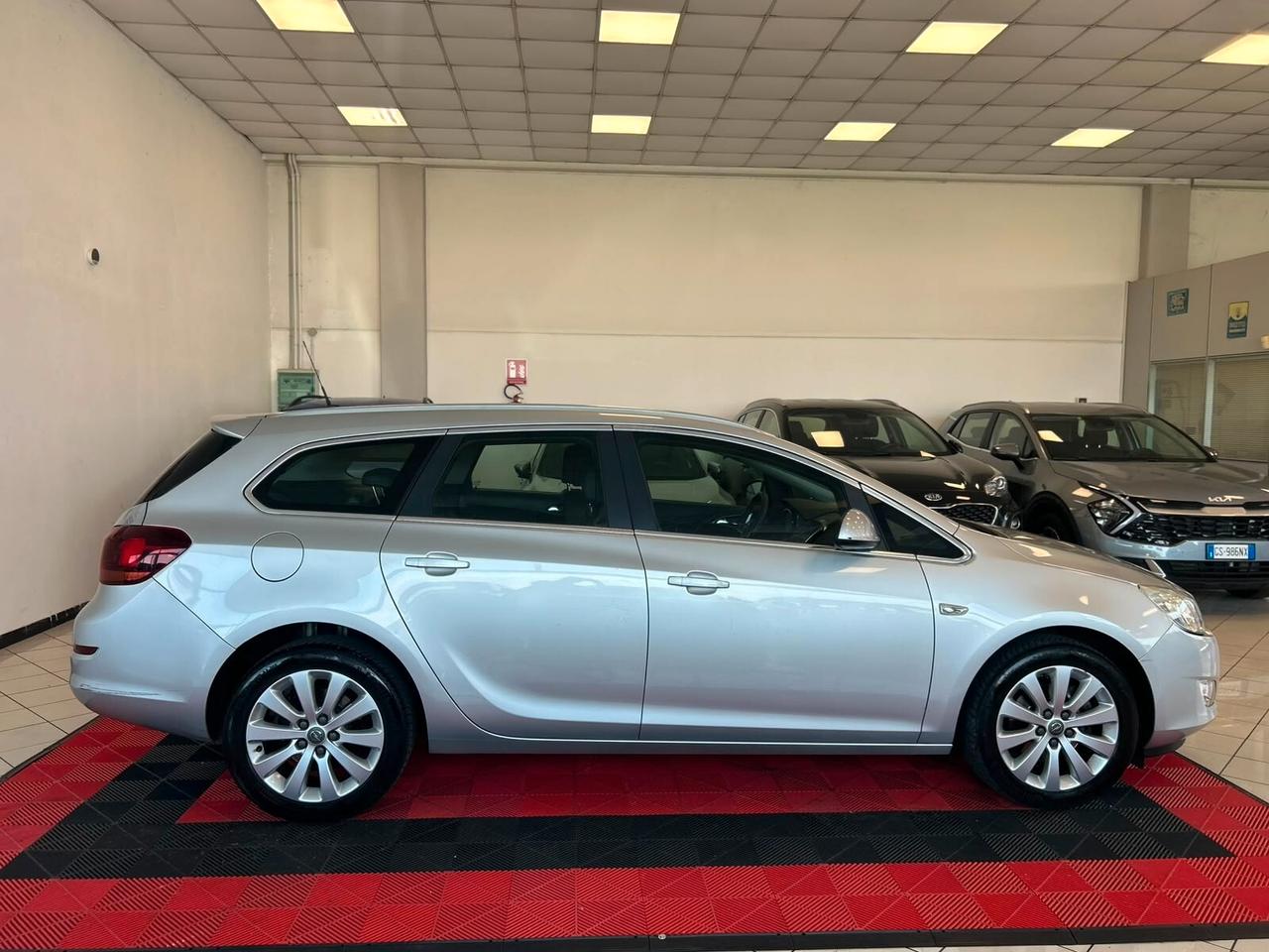 Opel Astra 1.7 CDTI 125CV Sports Tourer Cosmo