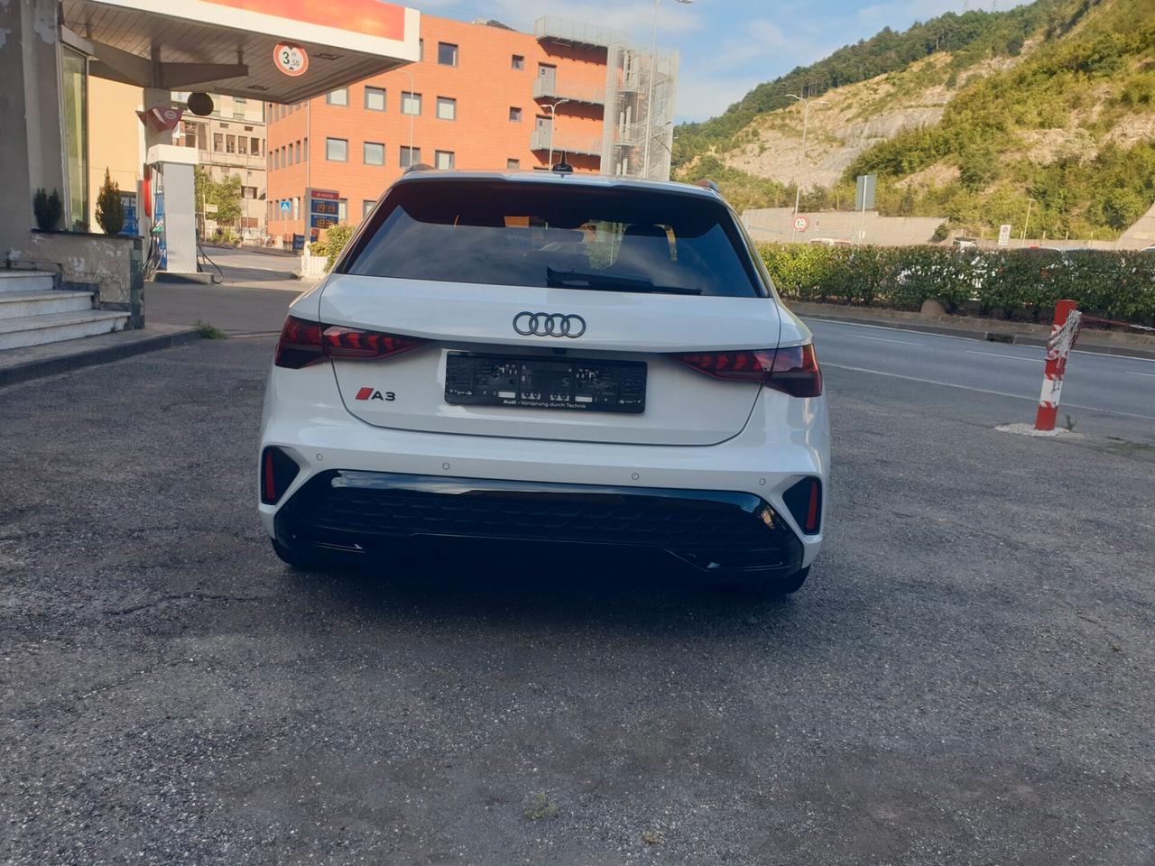 Audi A3 SPB 35 TFSI S tronic line edition
