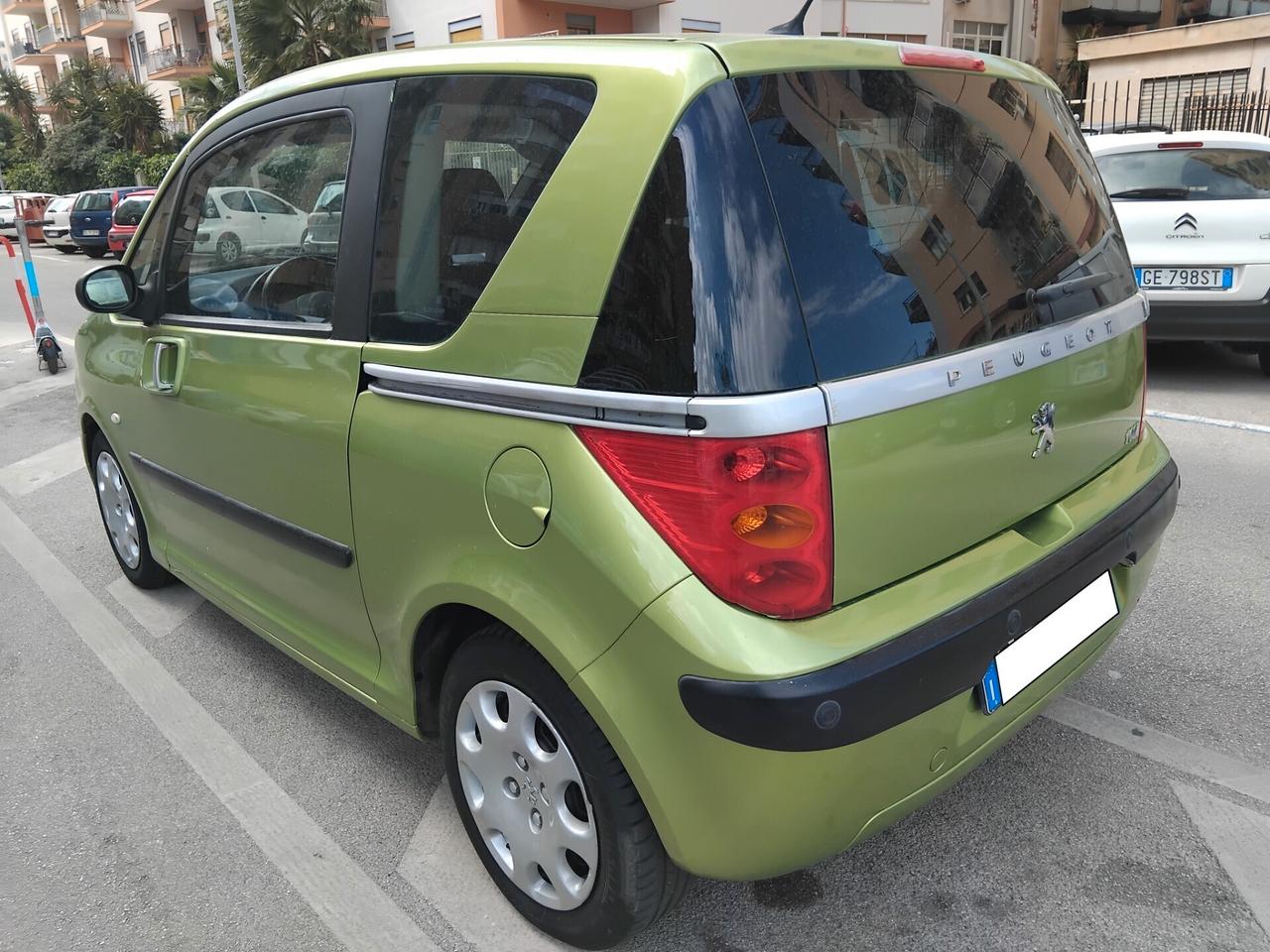 PEUGEOT 1007 TRENDY NEANCHE UN GRAFFIO
