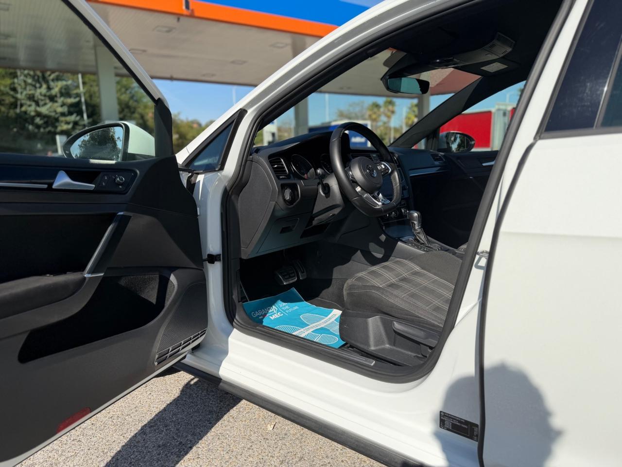 Volkswagen Golf 2.0 TDI DSG 5p. Highline BlueMotion Technology