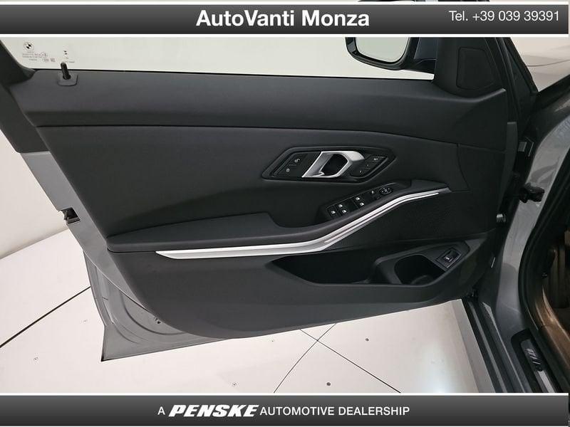 BMW Serie 3 320d Touring mhev 48V xdrive MSport Pro auto