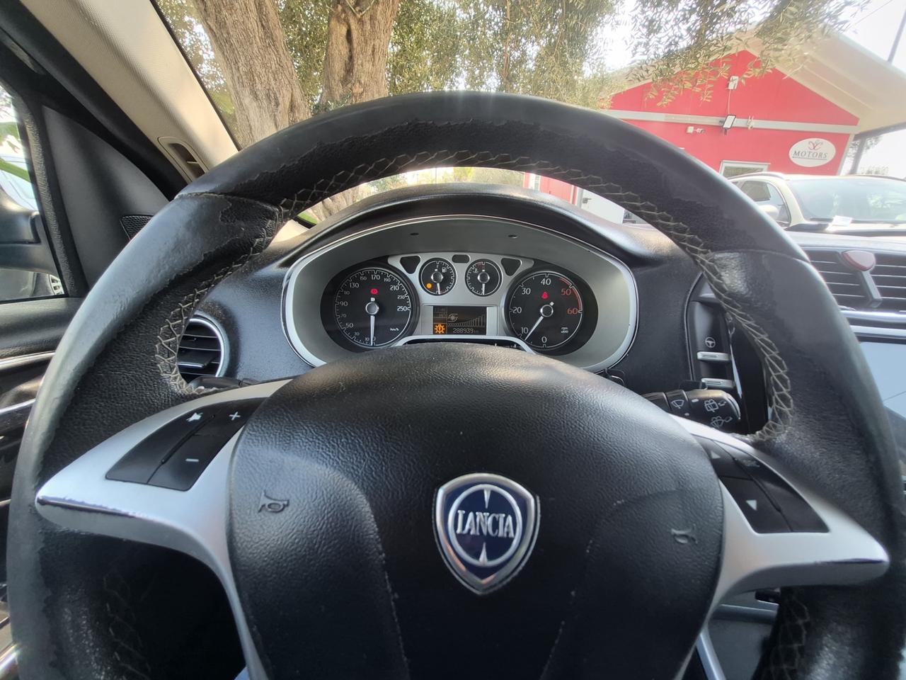 Lancia Delta 1.6 MJT DPF Platino