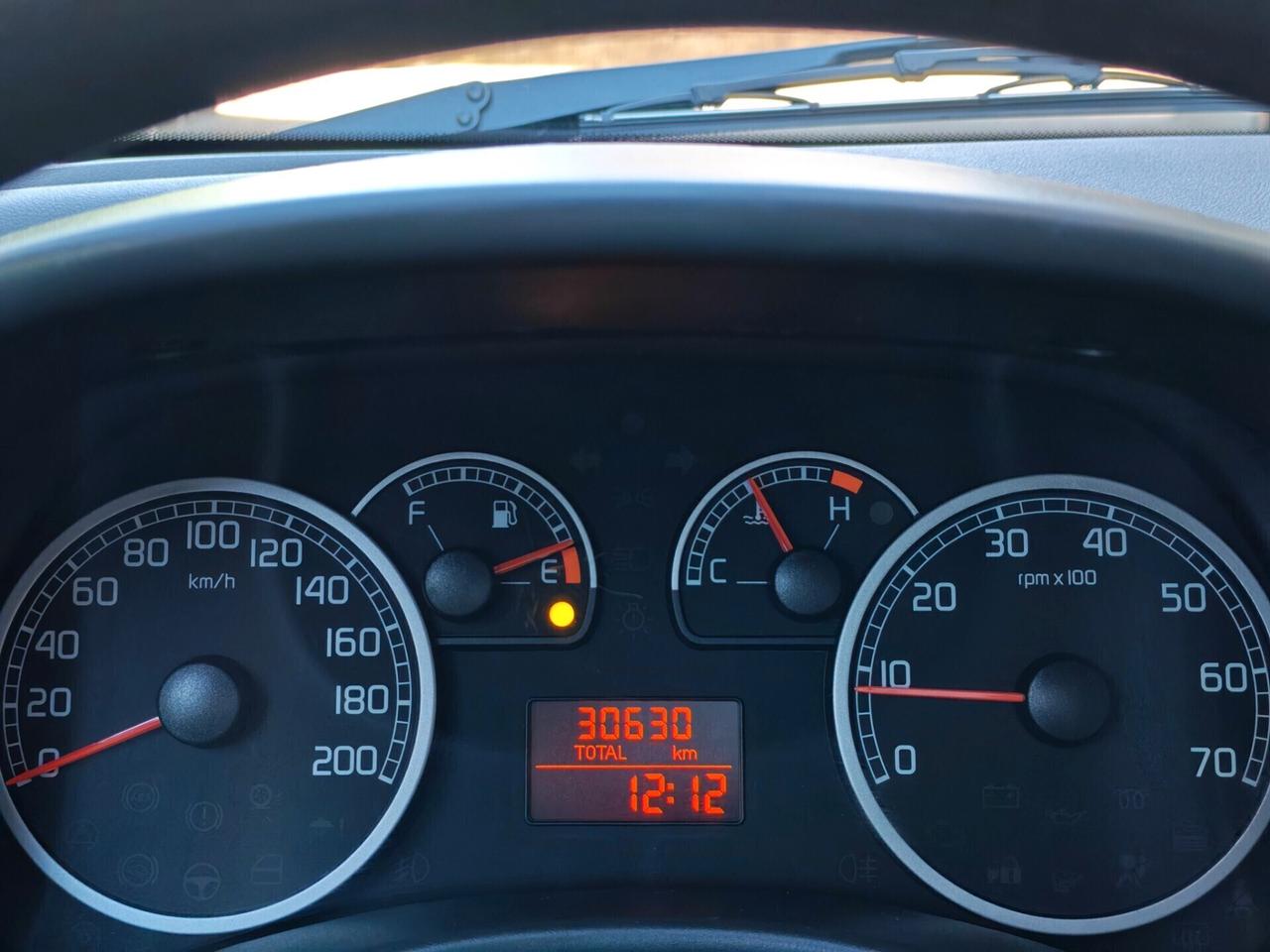 Fiat Punto 1.2 BENZINA 60cv / 30.630km / Unipro