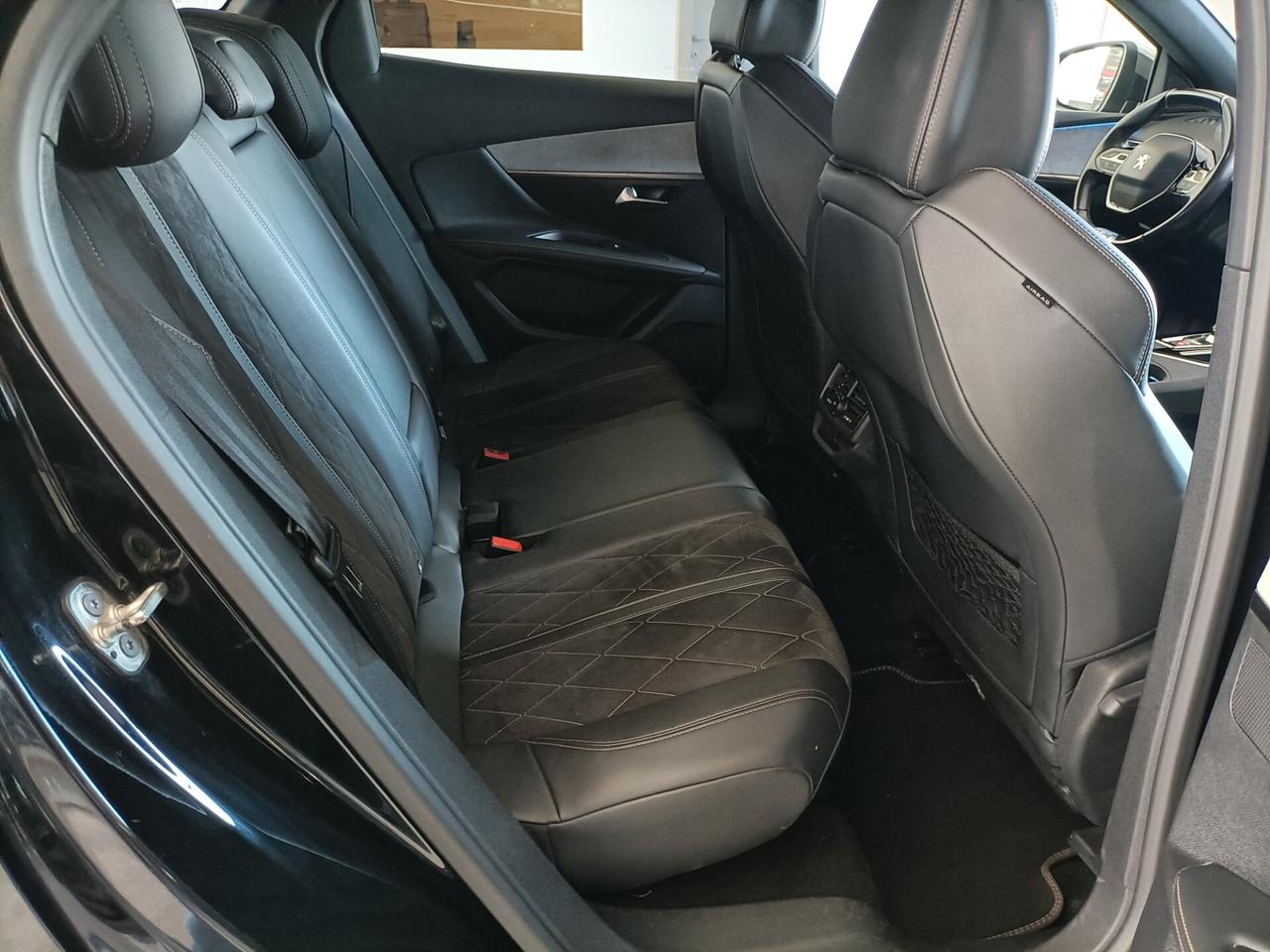 Peugeot 3008 BlueHDi 180 S&S EAT8 GT 10/2019