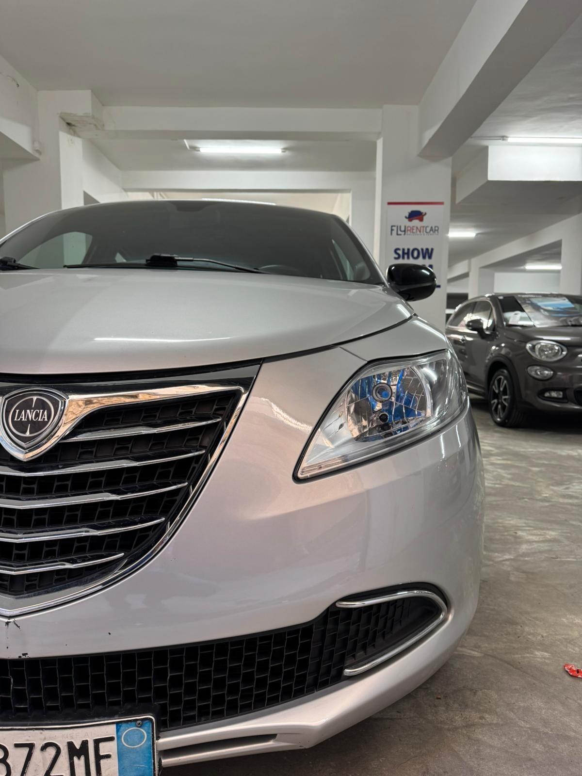 Lancia Ypsilon 1.3 MJT 16V 95 CV 5 porte S&S Gold
