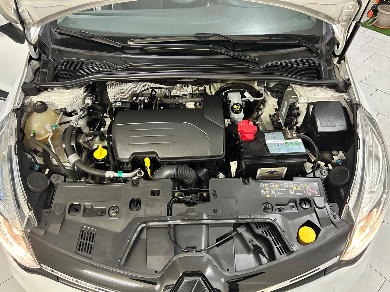 Renault Clio sport 1.2 75CV Zen