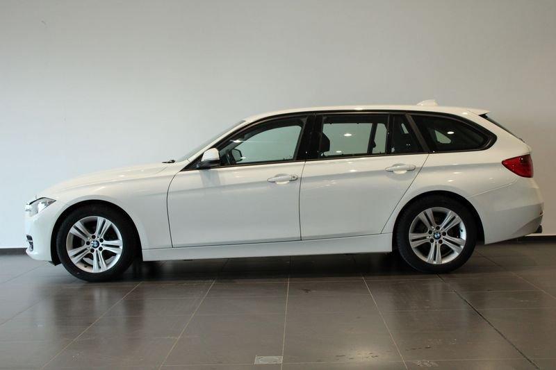 BMW Serie 3 (F30/F31) 318D TOURING SPORT