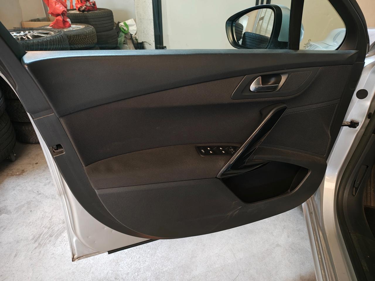 Peugeot 508 2.0 HDi 140 CV SW Allure*Tetto Panorama*