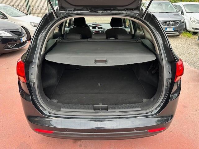 Kia Ceed cee'd 1.4 GPL SW Cool