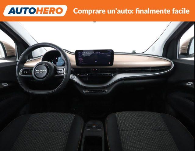 FIAT 500e 3+1 42 kWh Icon