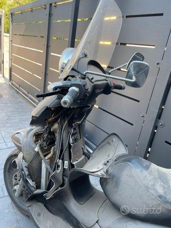 PIAGGIO BEVERLY 300 2010