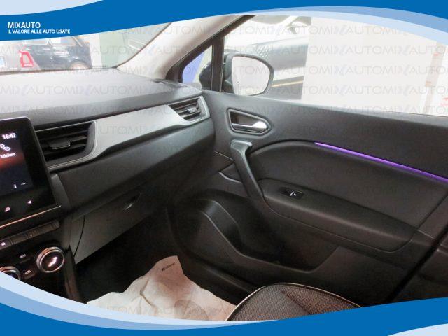 RENAULT Captur 1.6 eTech Hybrid 145cv Intens AUT EU6