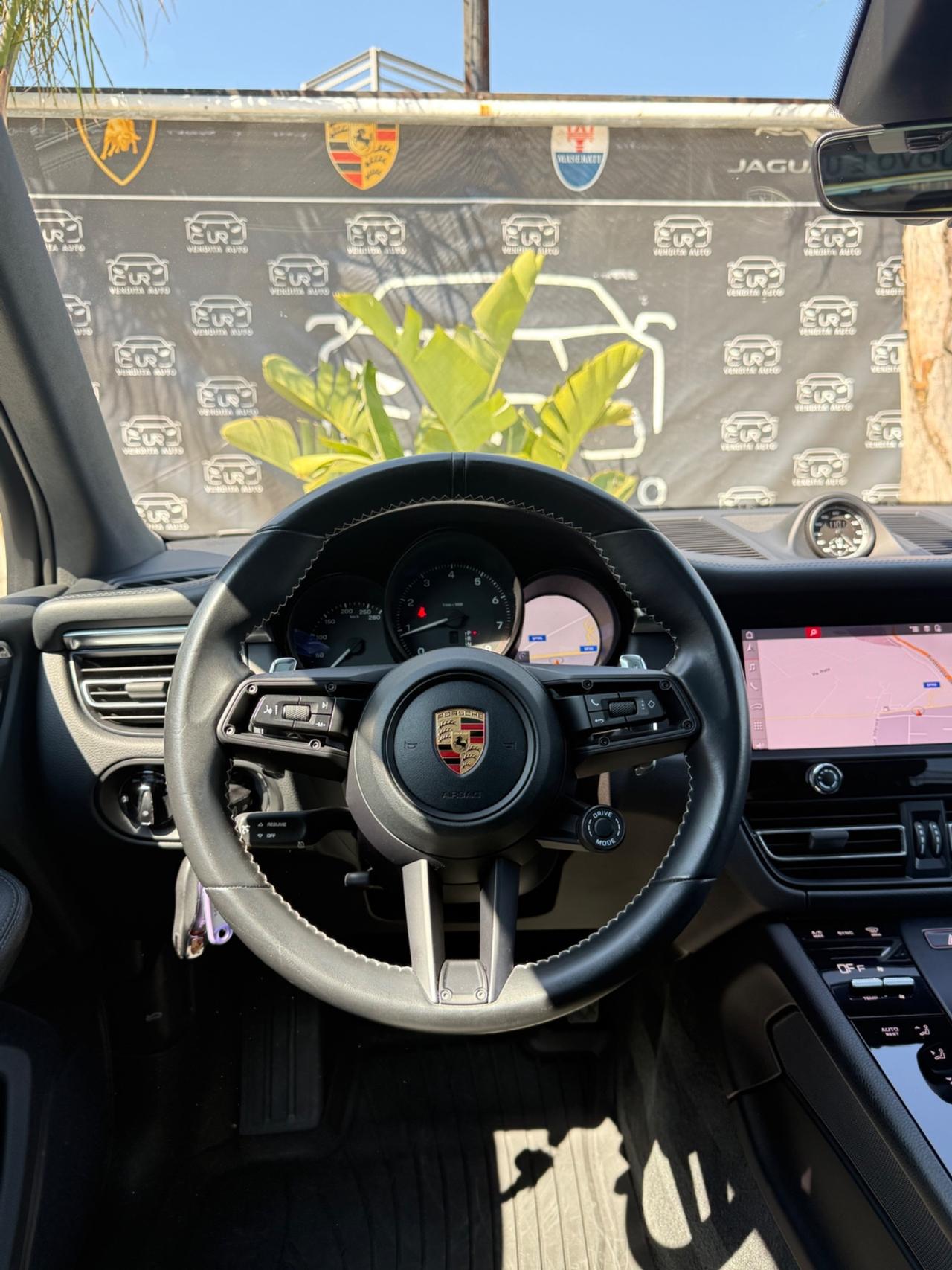 Porsche Macan 2.0 pdf