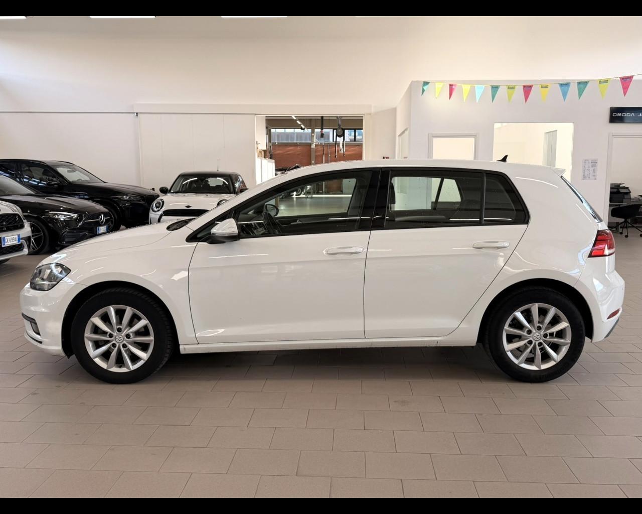 VOLKSWAGEN Golf 7ª serie - Golf 1.0 TSI 85 CV 5p. Trendline BlueMotion Technology