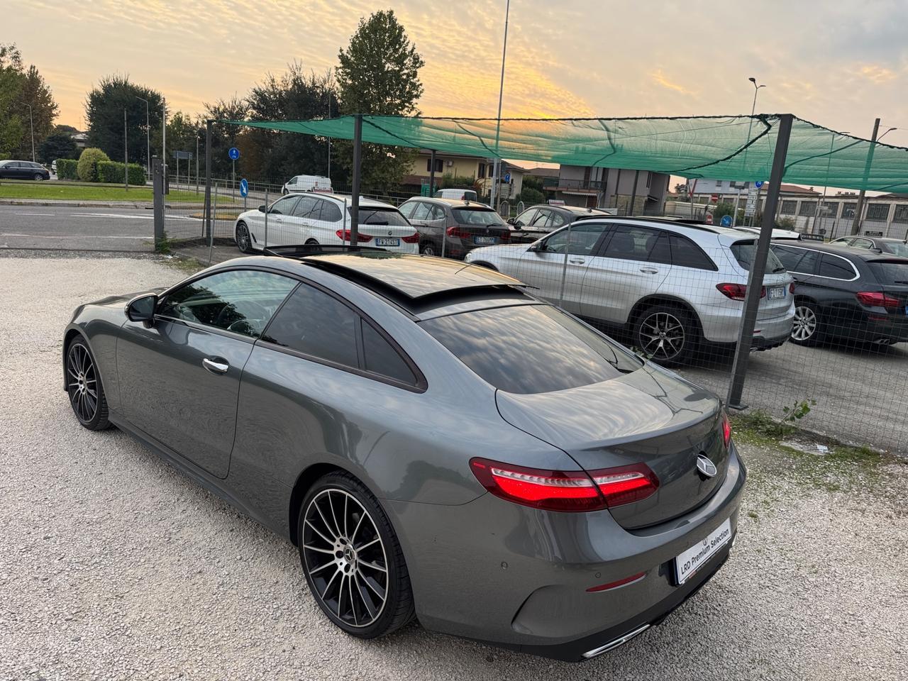 Mercedes-benz E 220 d Auto Premium AMG Tetto Navi Led FULL TOP