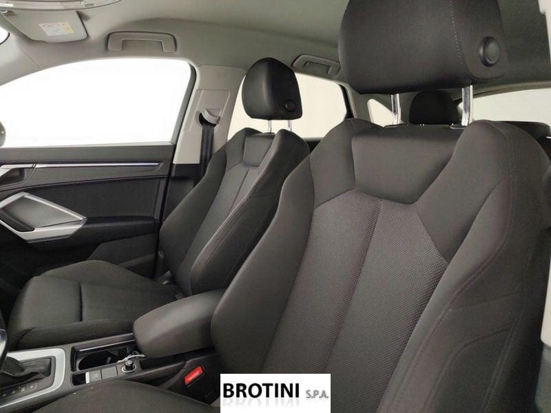 Audi Q3 Sportback 35 TDI S tronic Sportback Business Plus