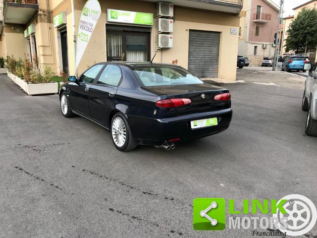 ALFA ROMEO 166 2.5i V6 24V Busso Distinctive