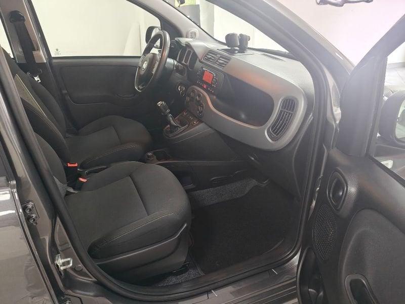 FIAT Panda Panda 1.2 City Cross WAZE