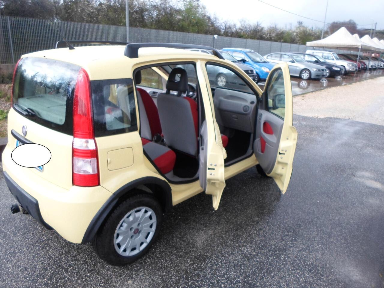 Fiat Panda 1.2 4x4 Climbing GPL