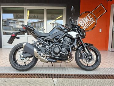 Kawasaki 900 Z My 25