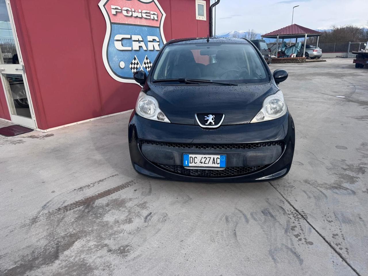 Peugeot 107 1.4 HDi 5p. Plaisir